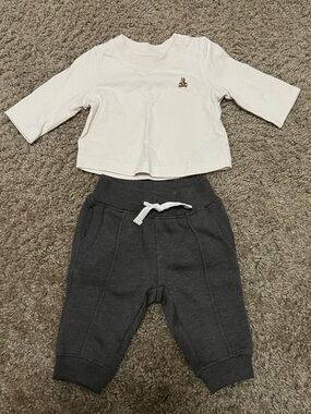 Baby Gap Baby Boys 0-3 mos outfit